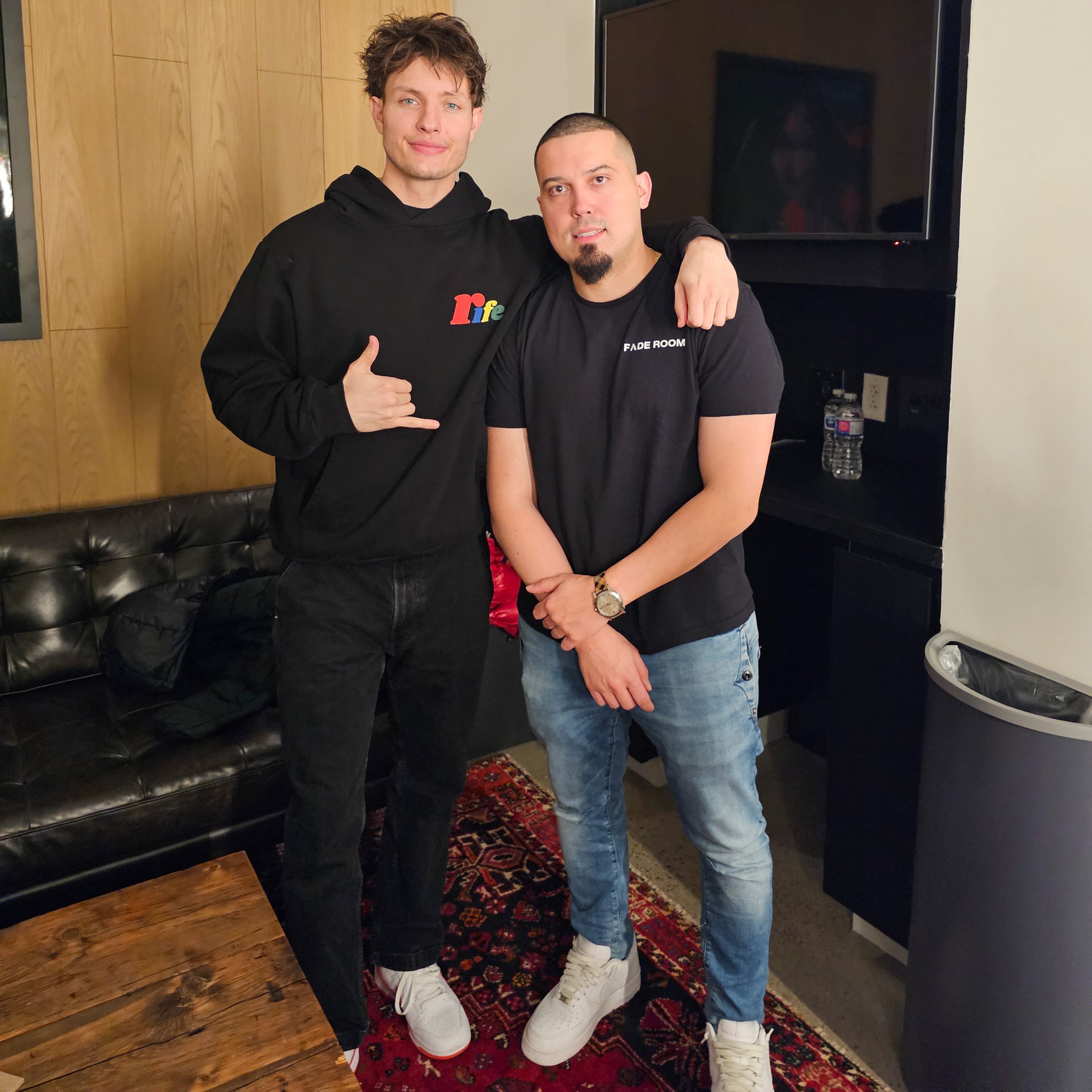 Matt Rife Hair Style with Claudio Ferreira Claudio the Barber Toronto Celebrity Barber Claudio Ferreira Claudio the Barber Celebrity Toronto Barber